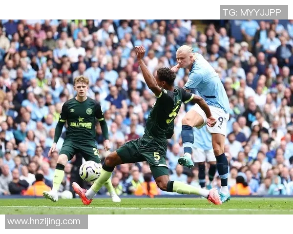 英超焦点战巴黎圣日耳曼与巴萨战平帽子戏法瞬间点燃全场激情